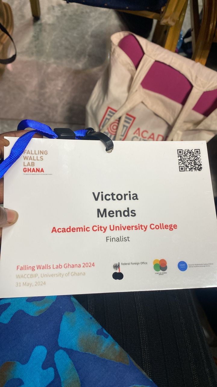 Victoria Mends Shines at Falling Walls Program