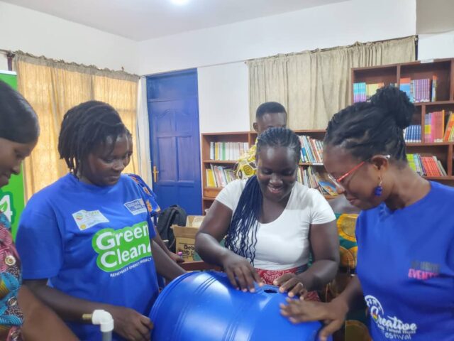 La Enobal Teachers Trained to Build a Working Biodigester